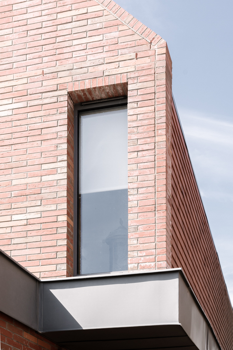 Modern house brick detailing